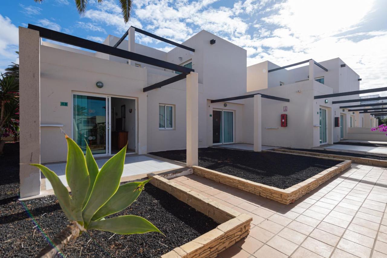 Homeforguest Apartamento 15 Con Terraza Y Piscina En Corralejo Exterior photo