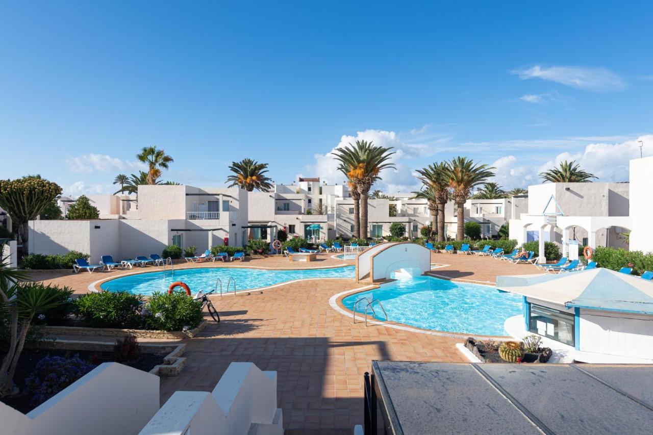 Homeforguest Apartamento 15 Con Terraza Y Piscina En Corralejo Exterior photo