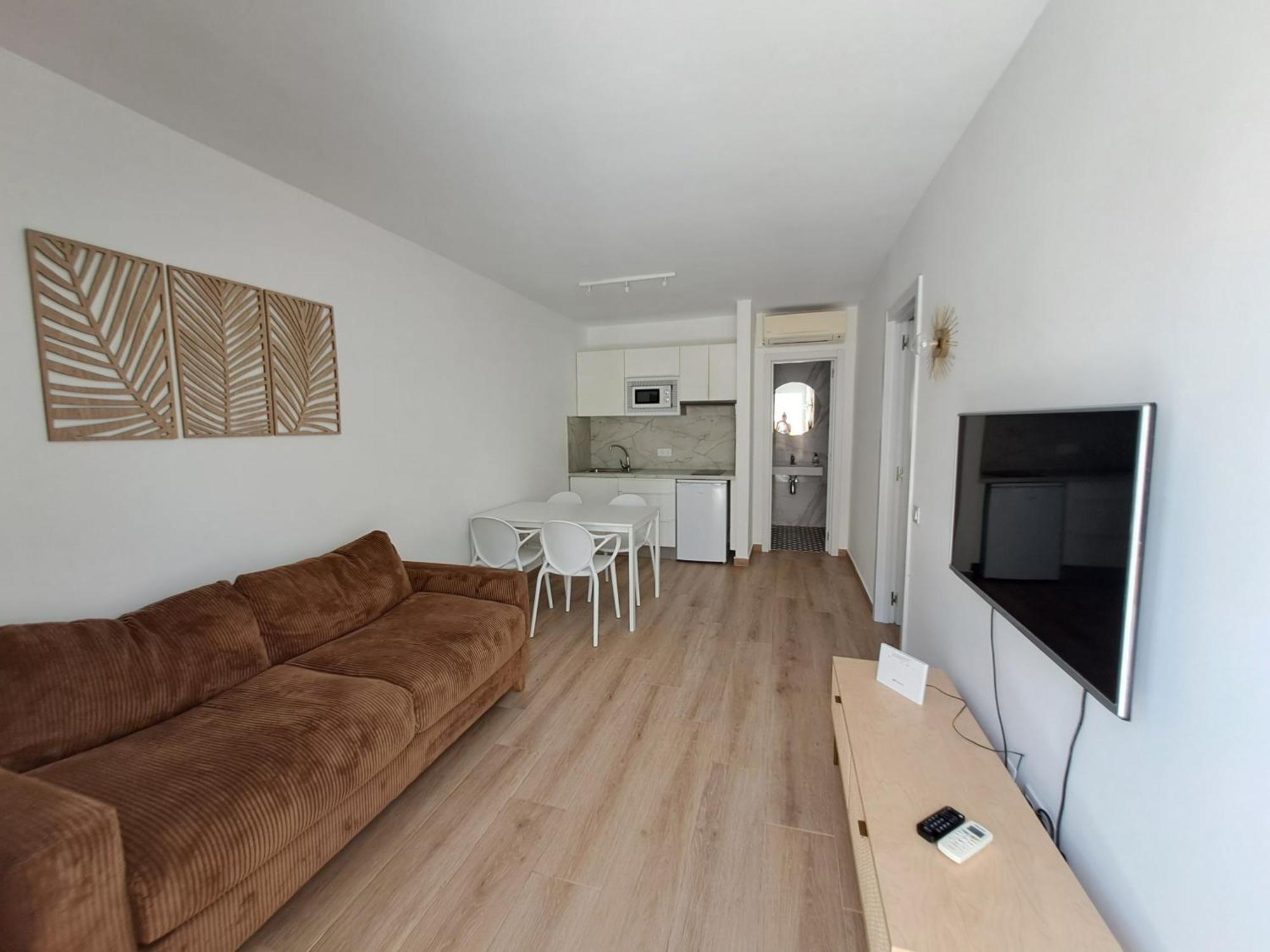 Homeforguest Apartamento 15 Con Terraza Y Piscina En Corralejo Exterior photo